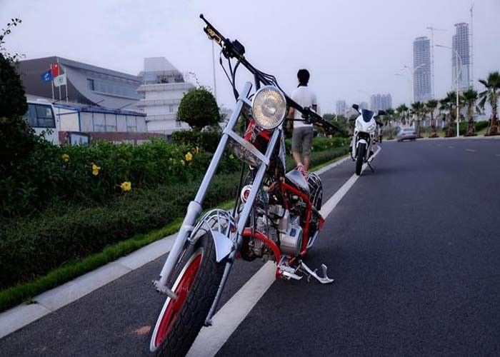 Νομική μοτοσικλέτα οδών ύφους 50cc σπάιντερμαν, δεξαμενή μπαταριών 3L μπαλτάδων 12V του Harley συνήθειας