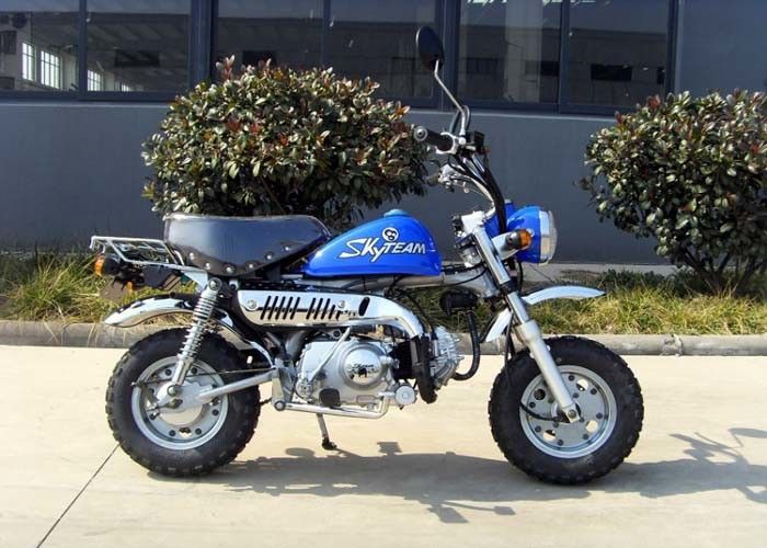 Το ποδήλατο ρύπου φυσικού μεγέθους ύφους 50cc Skyteam, έξυπνο αέριο μορφής τροφοδότησε τα μίνι ποδήλατα