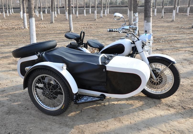 Changjiang ύφους 750cc υψηλή τροφοδοτημένη μοτοσικλέτα μηχανών μοτοσικλετών διπλή με 3 καθίσματα