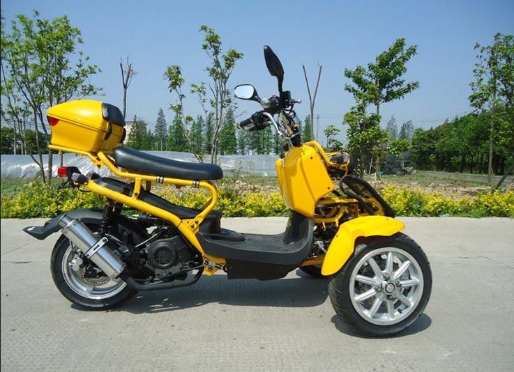 Οριζόντια μοτοσικλέτα 50cc 3 μηχανικό δίκυκλο 4 ροδών τύπων τρι Trike ροδών κτύπημα