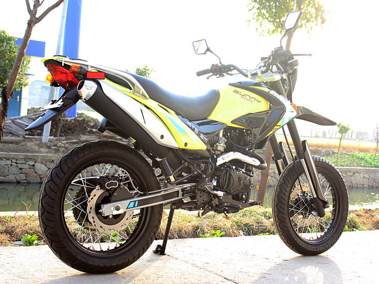 250cc ενιαίος κύλινδρος 4 δροσισμένη μοτοσικλέτα ποδηλάτων ρύπου κτυπήματος αέρας με το Drive αλυσίδων
