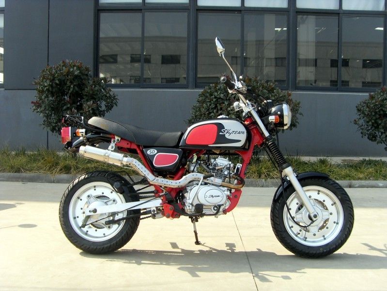 50cc μίνι μοτοσικλέτα ποδηλάτων ρύπου με τον κλασσικό ευρύ handlebar/ταχυμέτρων και δεικτών λαμπτήρα