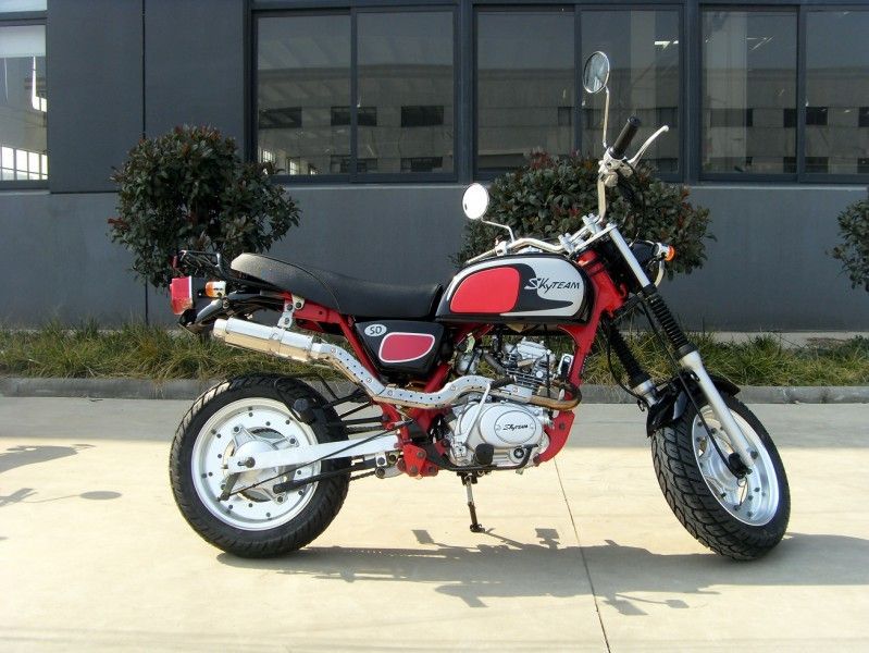50cc μίνι μοτοσικλέτα ποδηλάτων ρύπου με τον κλασσικό ευρύ handlebar/ταχυμέτρων και δεικτών λαμπτήρα